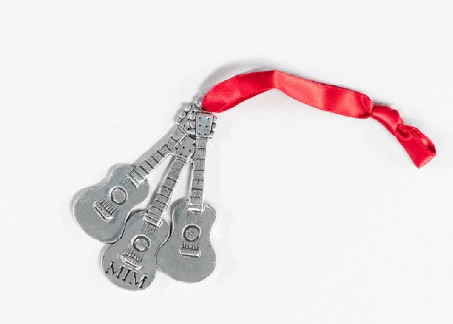 MIM Three Guitars Ornament