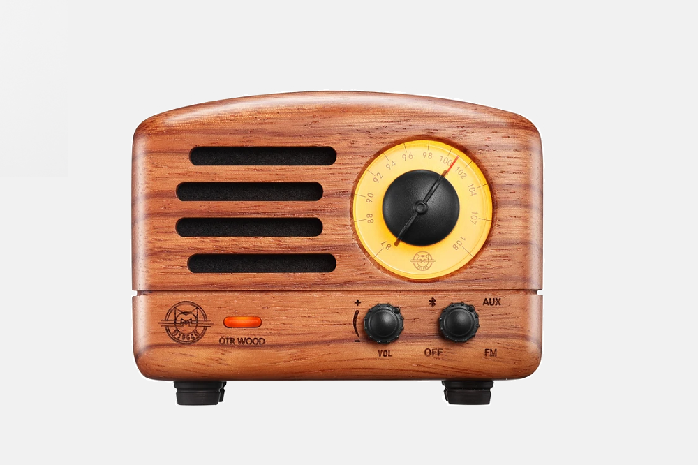 Muzen OTR Rosewood Bluetooth Speaker and Radio