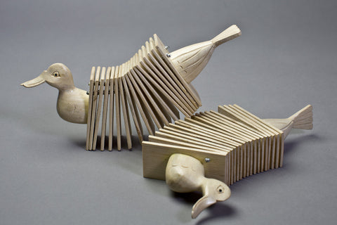 Snapping Duck